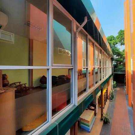 Sp Park Thaphra Hotel